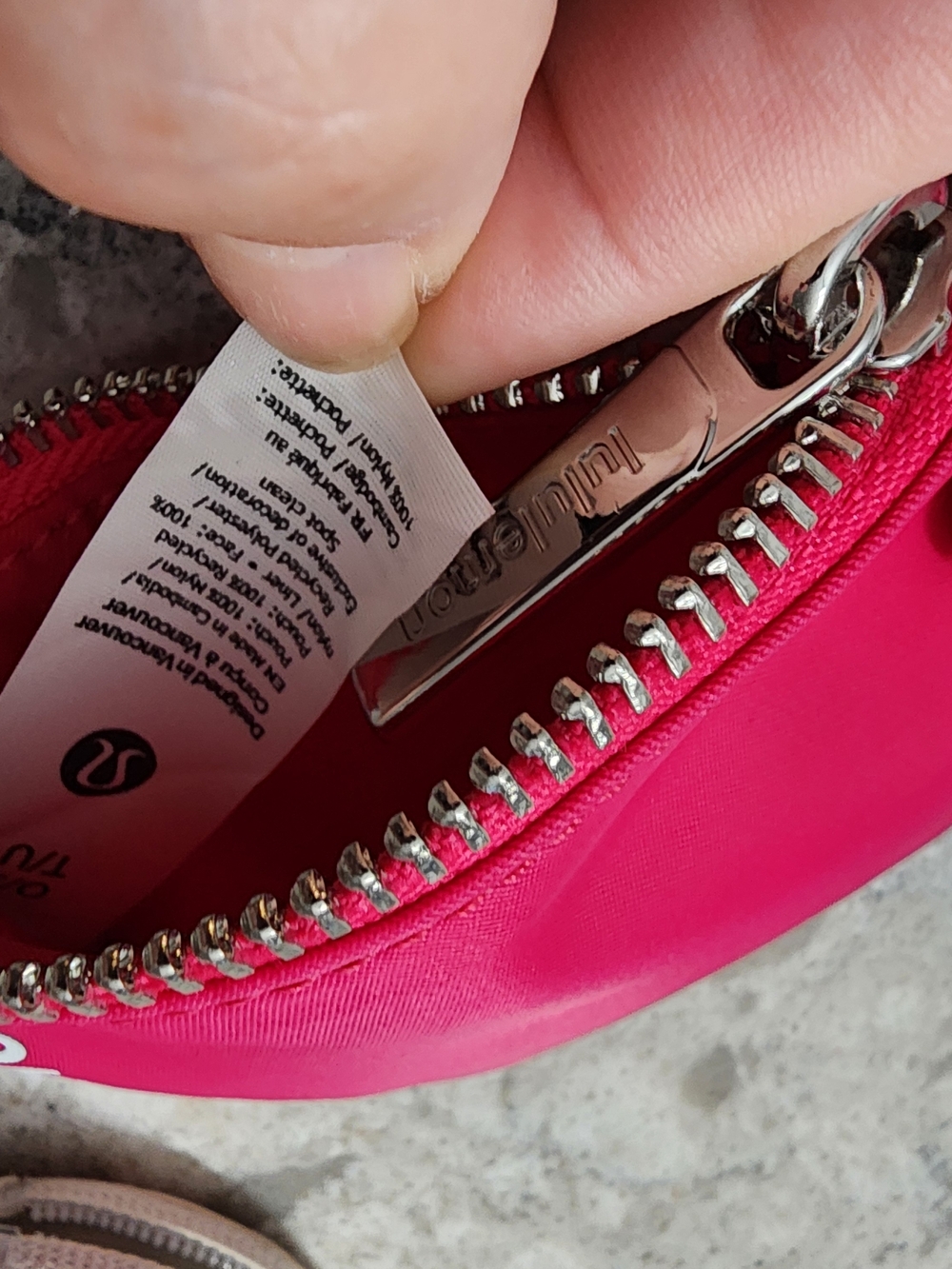 Lululemon Dual Pouch Pink and Cream Wristlet Keychain - Picture 3 of 9